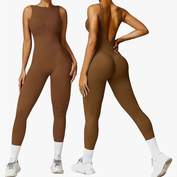 OEAK Womens Scrunch Butt Jumpsuit NWT L - Picture 1 of 10